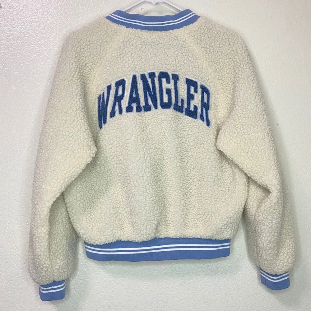 Wrangler Womens Sherpa Bomber Jacket Cream Blue Logo Varsity Size Small - Picture 8 of 9